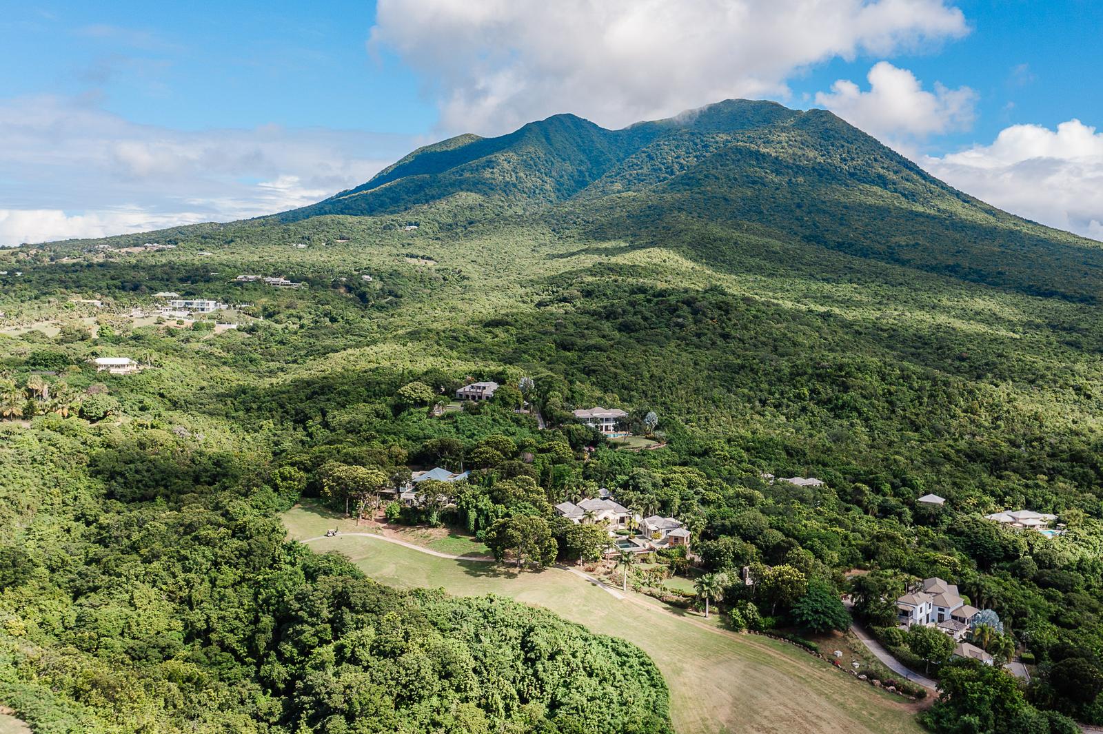1 Acre Lot for Sale, Four Seasons Resort Estates, Nevis — photo 2