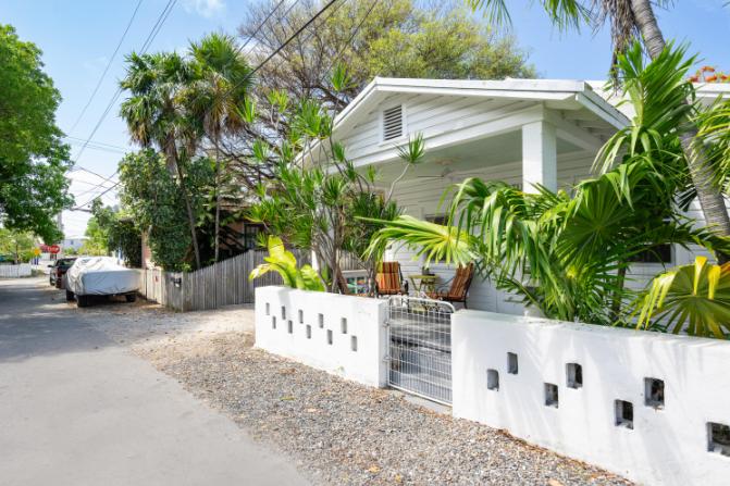Key West Historic District 4BR Home — photo 1