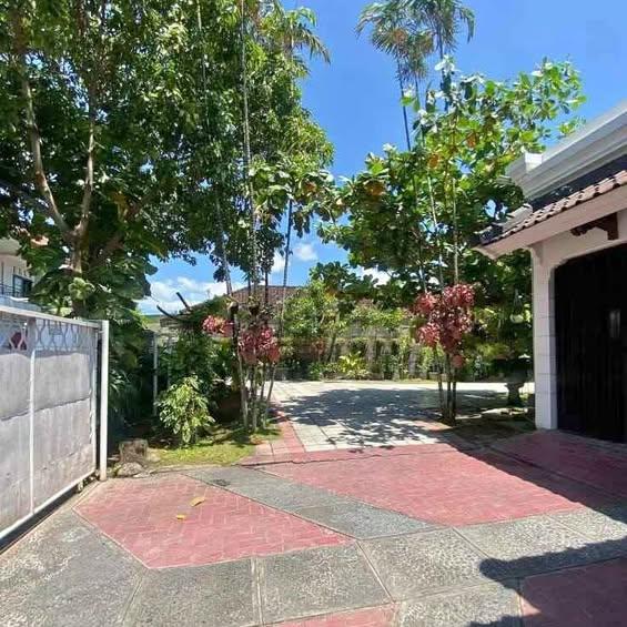 6-bedroom house in Denpasar — photo 1