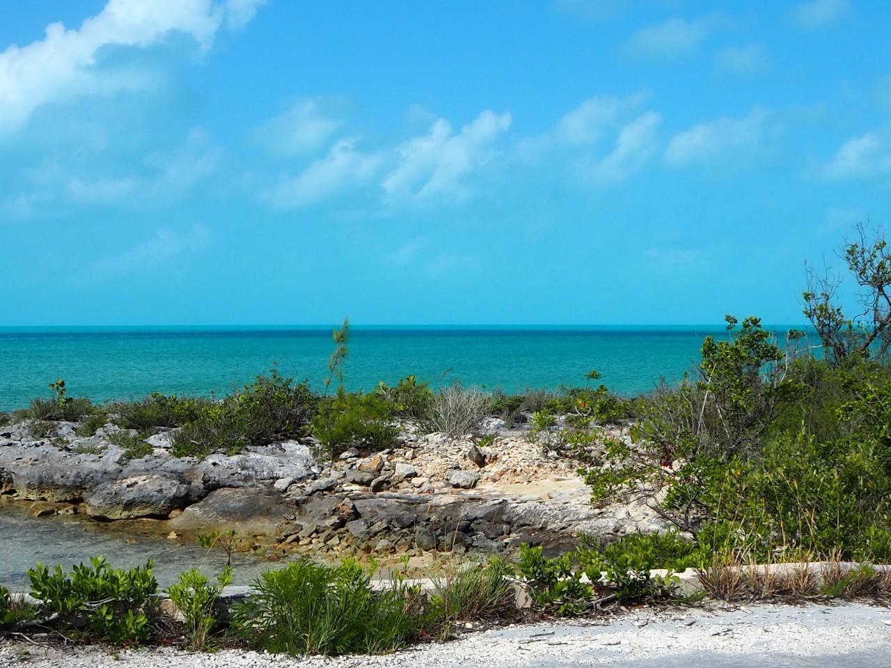 28.45ACRES DOCTOR’S CREEK in Long Island, The Bahamas — photo 3