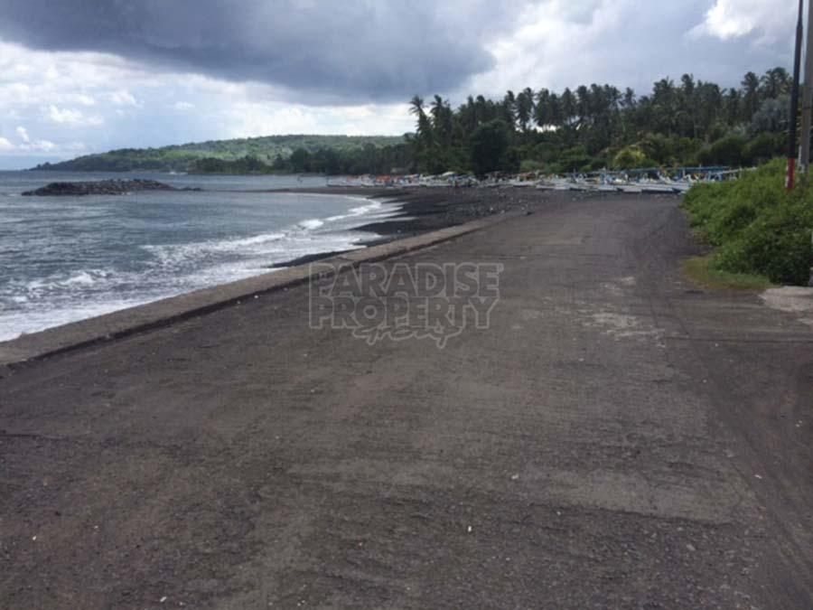 Beach Front Land for Development in Jasri / East Coast Bali — photo 2