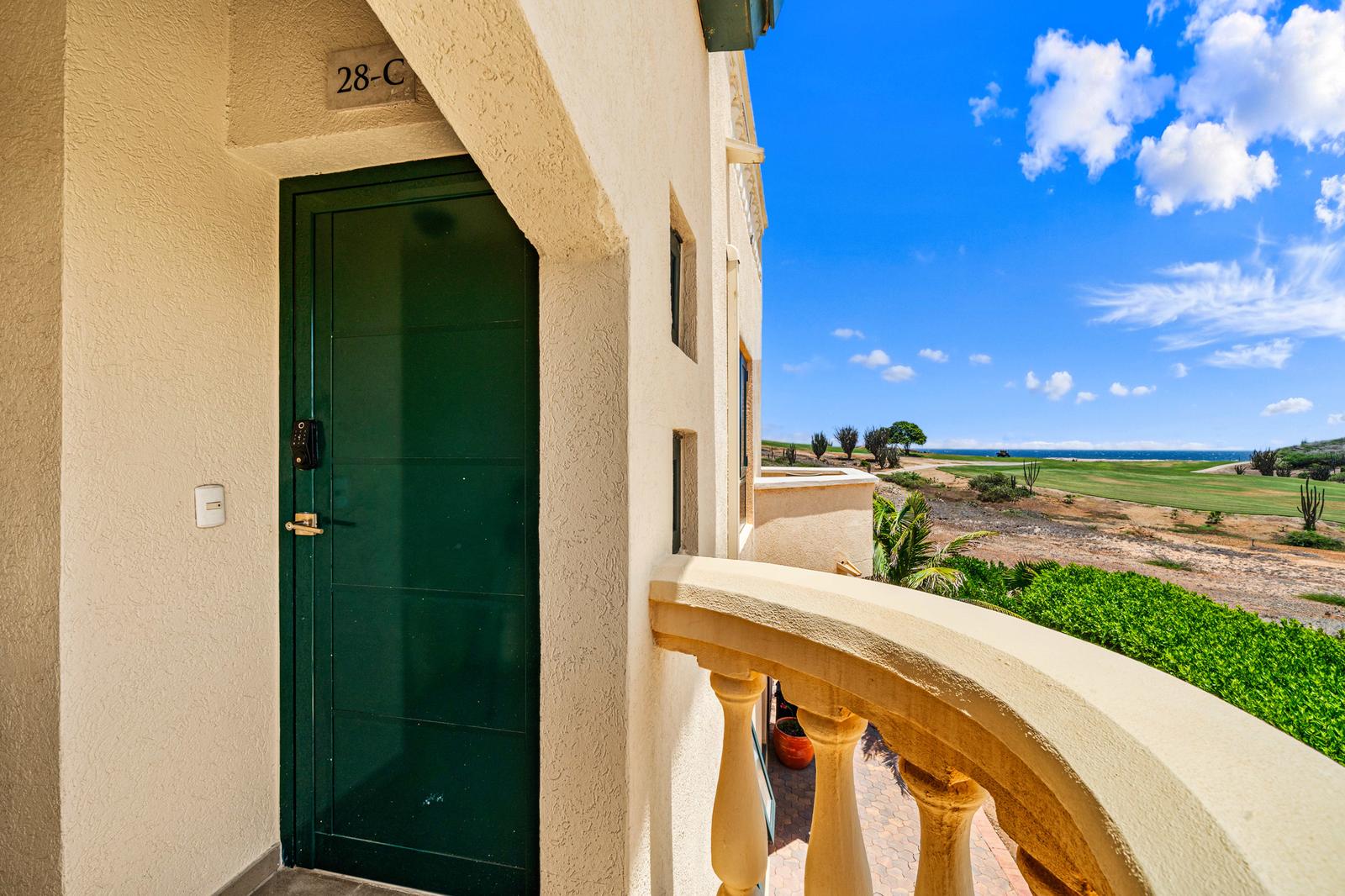 3-bedroom townhouse in Las Palmas, Tierra del Sol, Aruba — photo 3