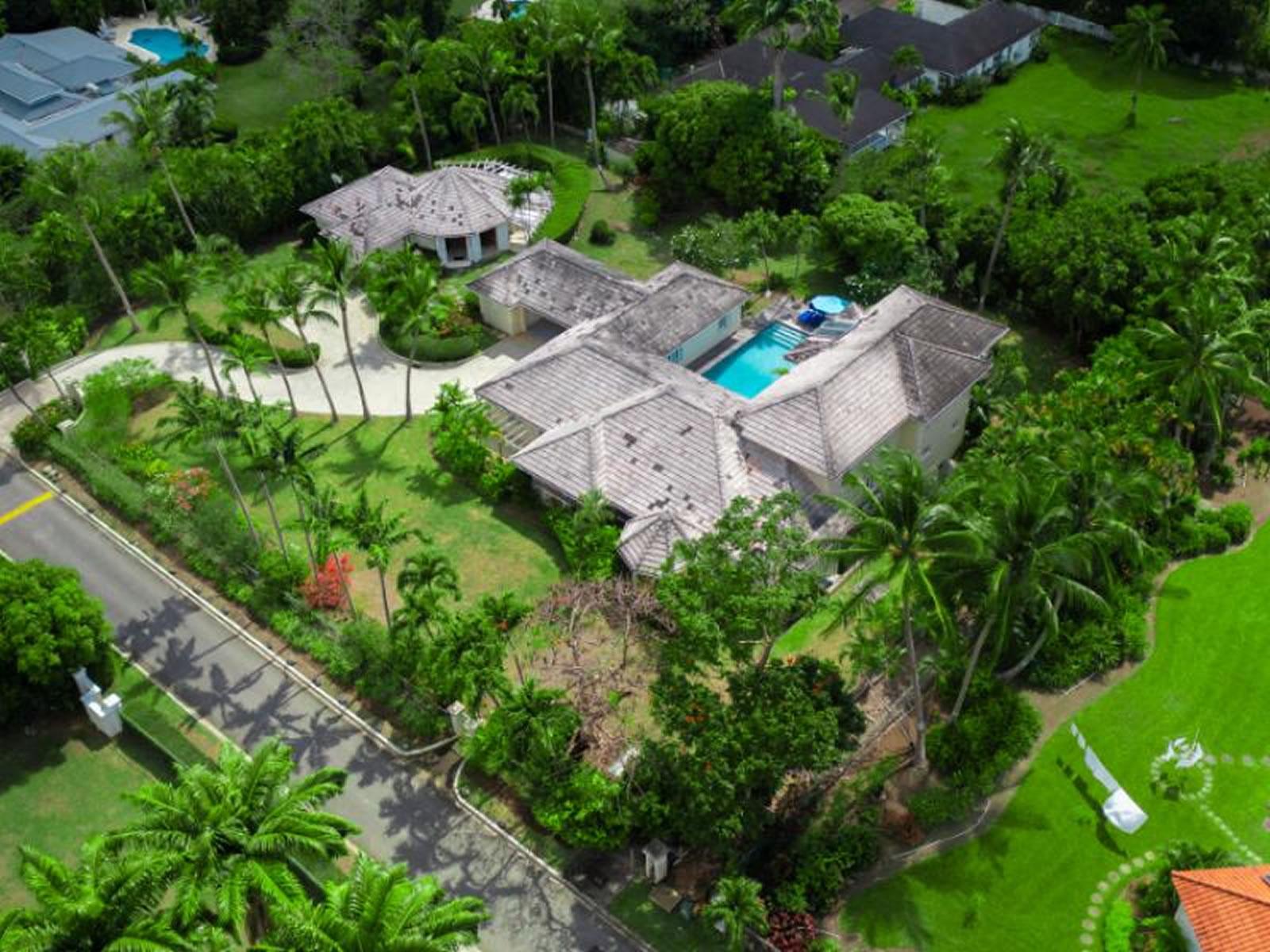 6 Bedroom Luxury Villa for Sale, Sandy Lane Estate, St James, Barbados — photo 2