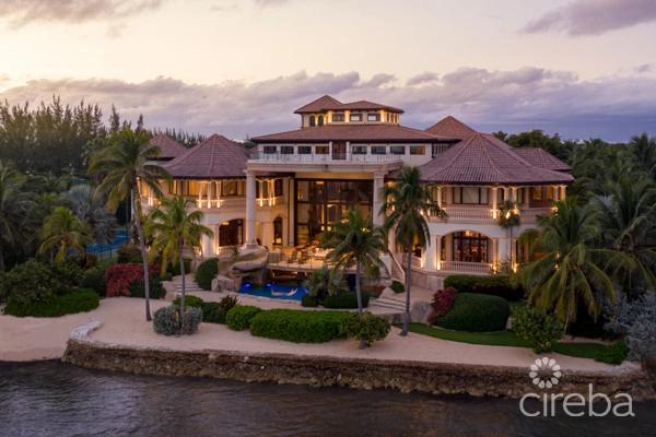 8 bedroom property for sale — Castillo Caribe in the Cayman Islands — photo 1