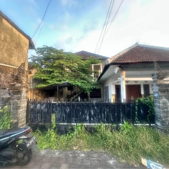 13-bedroom house in Denpasar — photo 1