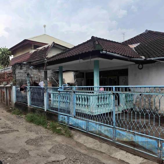 Studio house in Denpasar — photo 1