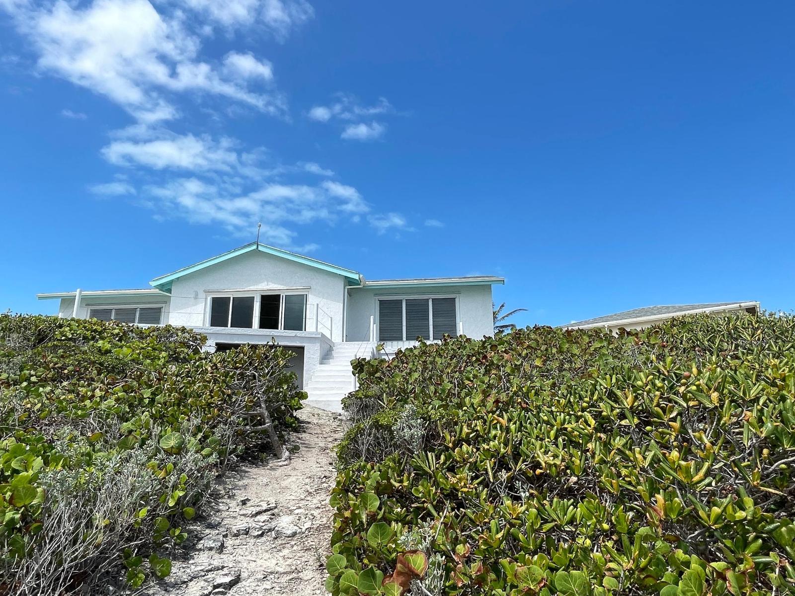 2/2 OCEANFRONT HOME — photo 4