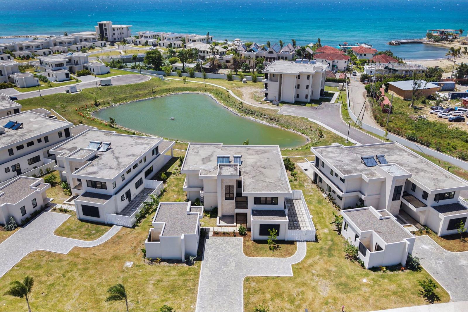 New 5 Bedroom Luxury Beachfront Villa 21 for Sale, 4-7 Palm Beach, Runaway Bay, Saint Ann, Jamaica — photo 4