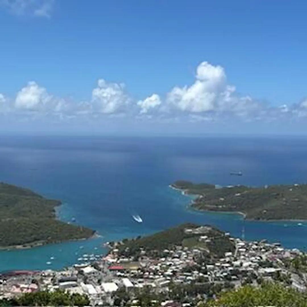 1 Bed Apartment in US Virgin Islands — photo 5