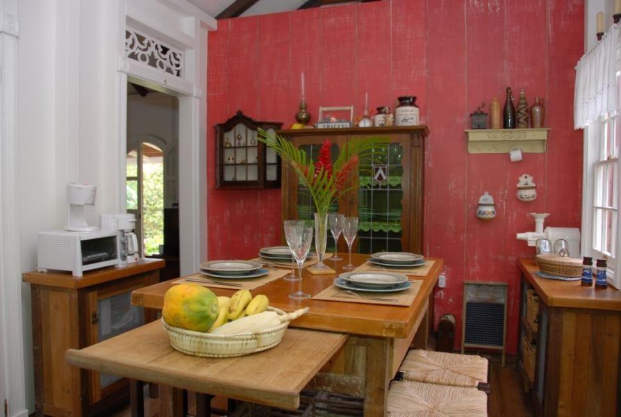 Daphne Cottage UNDER CONTRACT — photo 5