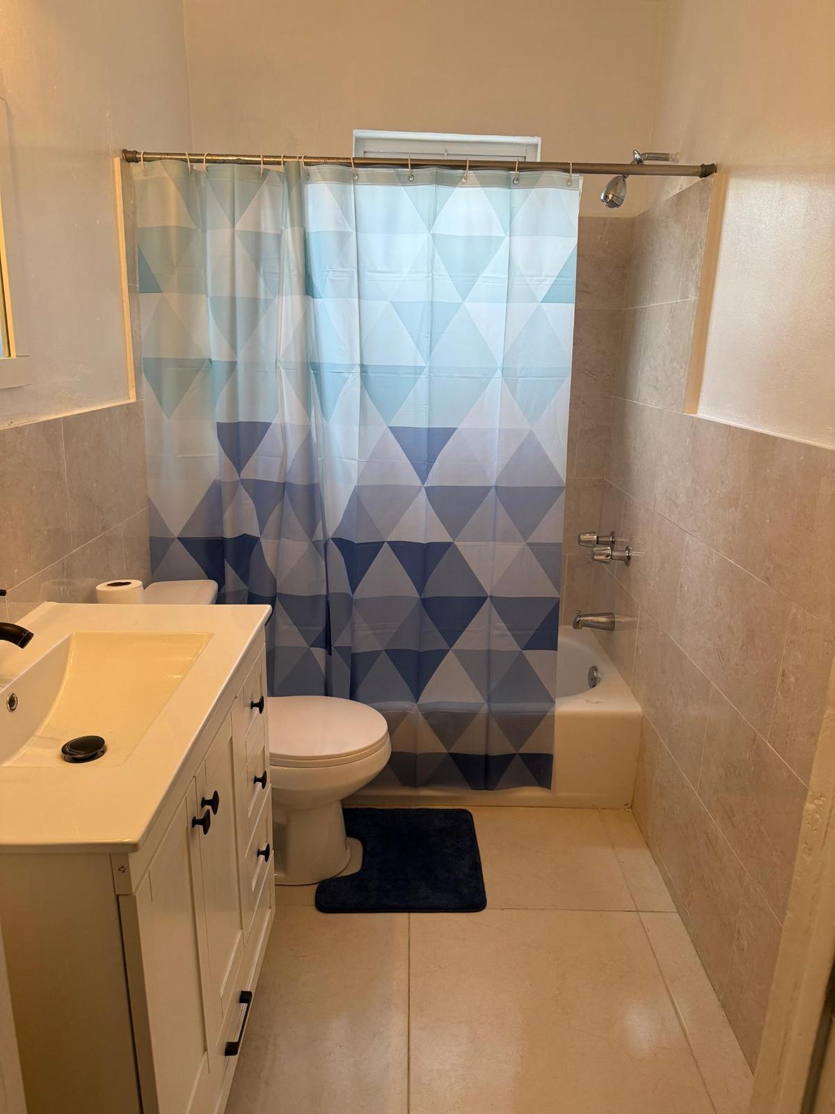 5 bedroom Residence for sale on SEARS ROAD in Nassau, The Bahamas — photo 5