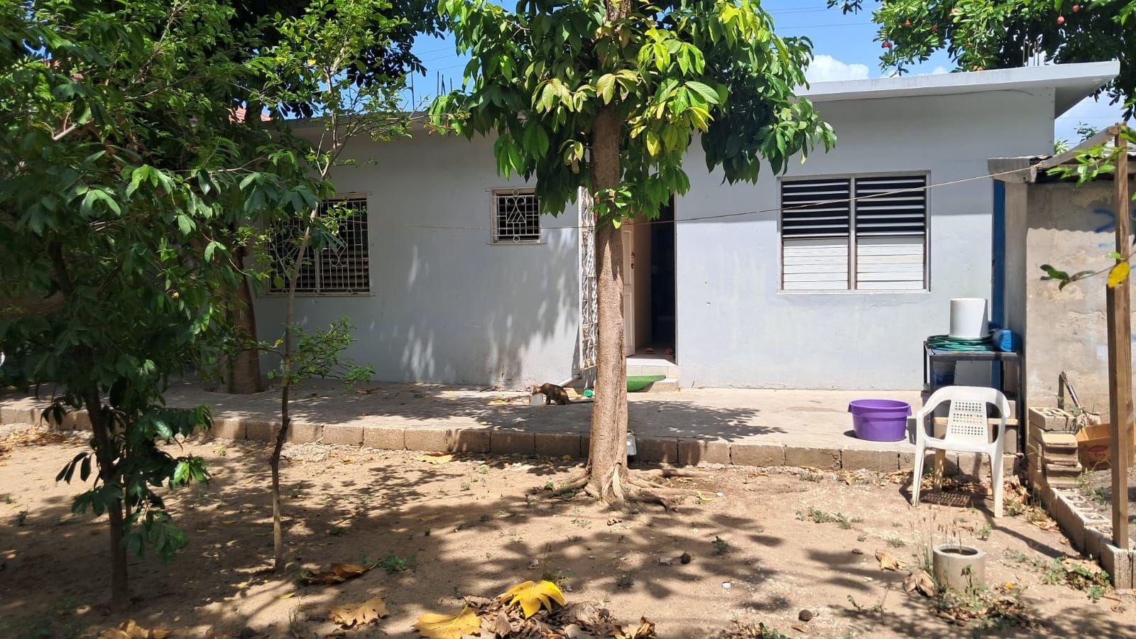 6 Bedroom House in Gregory Park — photo 3