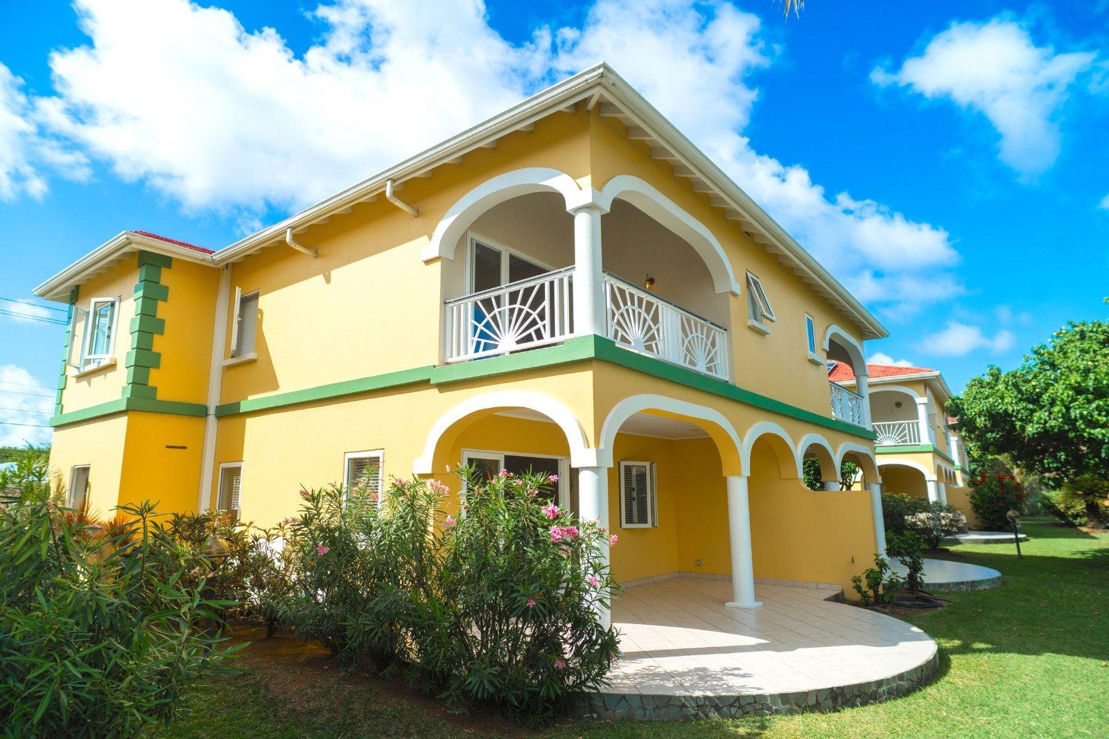 3-bedroom townhouse in Rodney Bay, Saint Lucia — photo 1