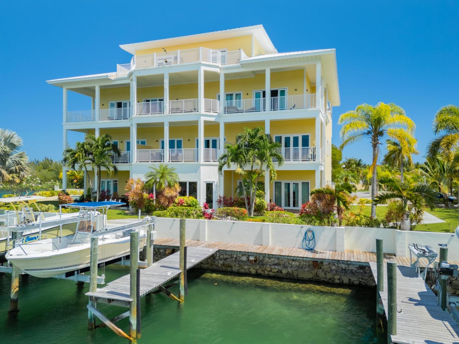 2 bedroom Apartment for sale — LUCAYA GARDENS in Grand Bahama, The Bahamas — photo 2