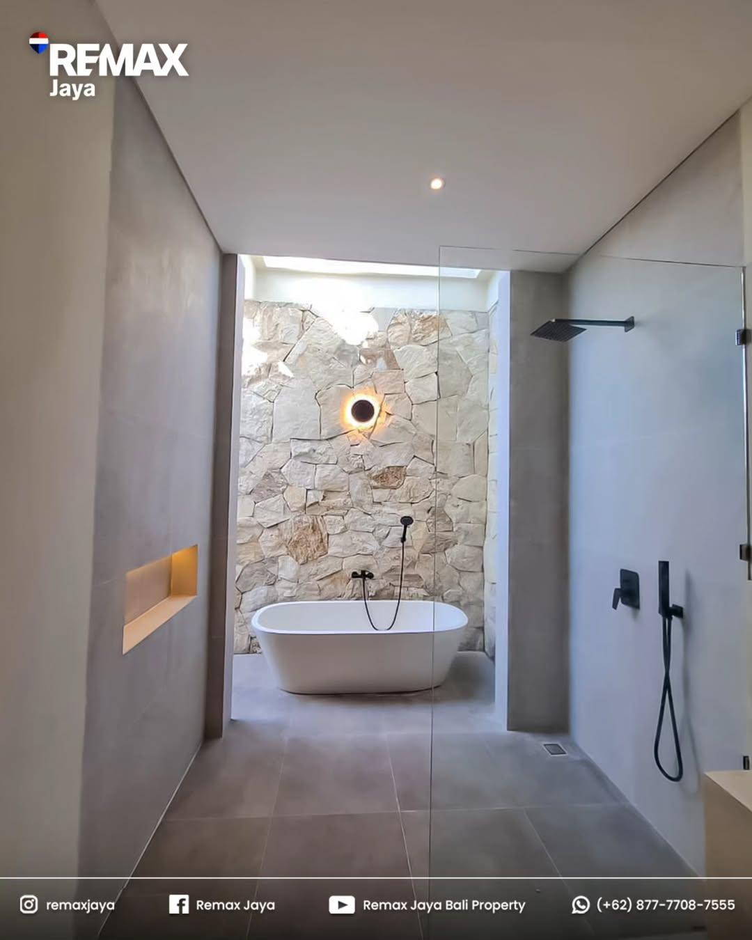 3 Bedroom Mediterranean Style Villa for Rent in Umalas, Bali — photo 1