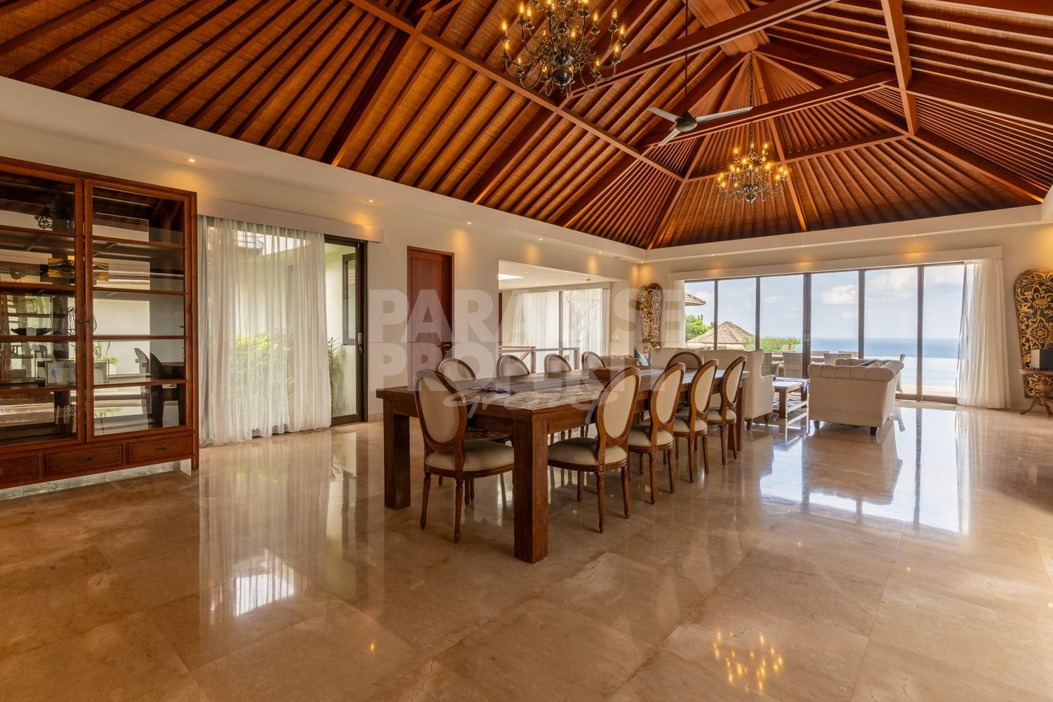 5 Bedroom Cliff Front Villa with Breathtaking Ocean Views — photo 4