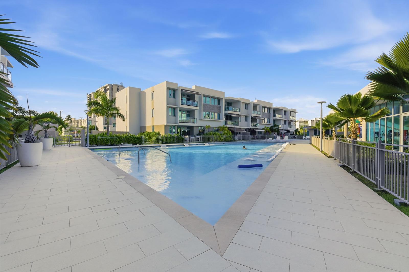 3 Bedroom Condo for Sale, Solemare Condominium, Isla Verde, Carolina, Puerto Rico — photo 5