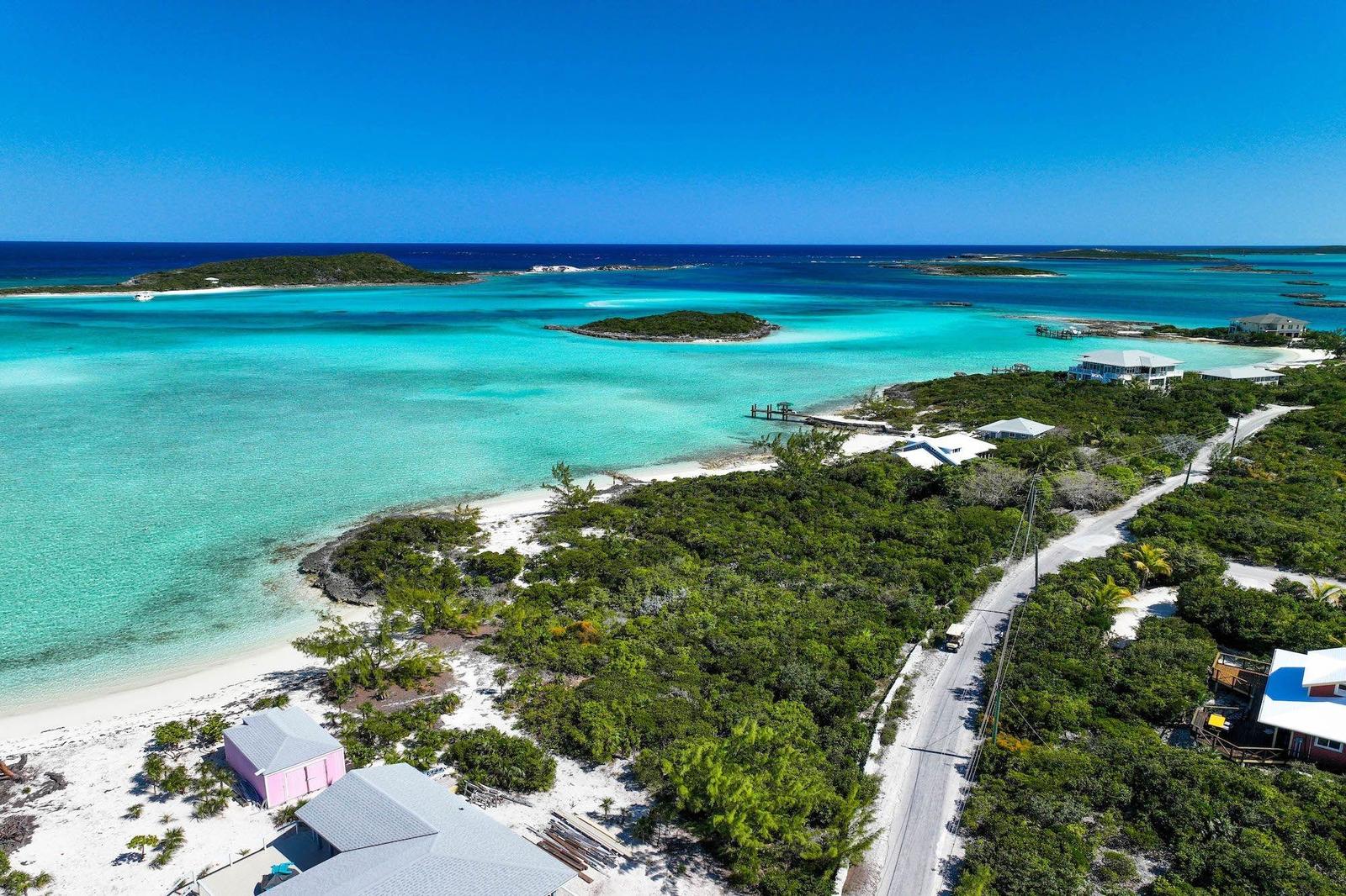 STANIEL CAY BEACHFRONT — photo 3