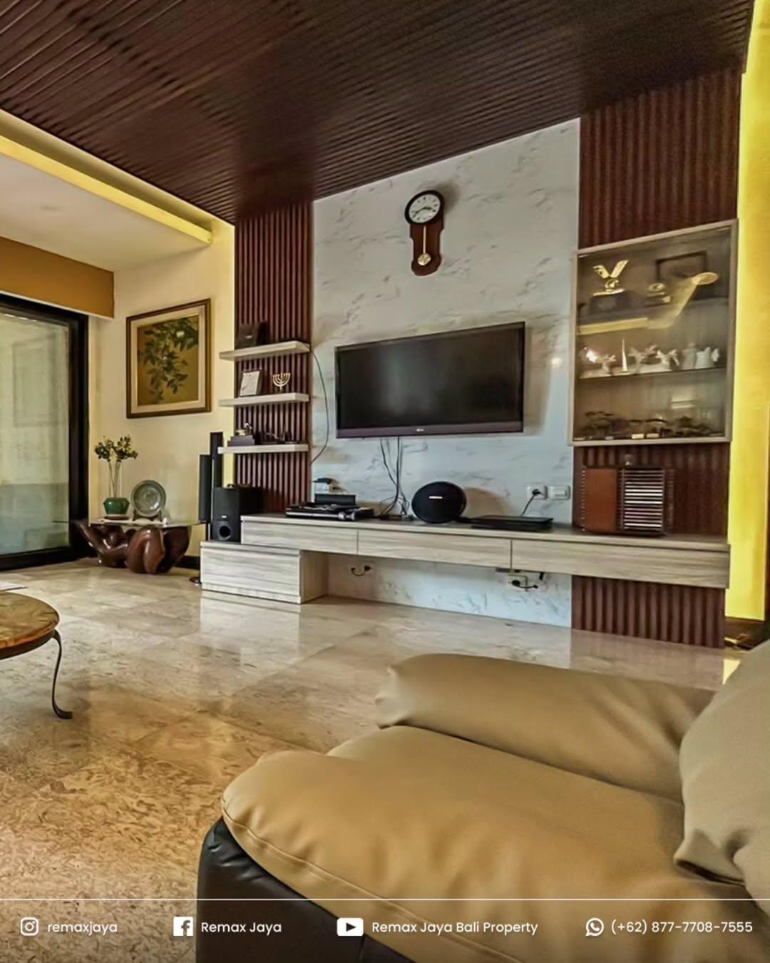 5 bedroom villa for sale in Kuta, Badung Regency, Bali, Indonesia — photo 2