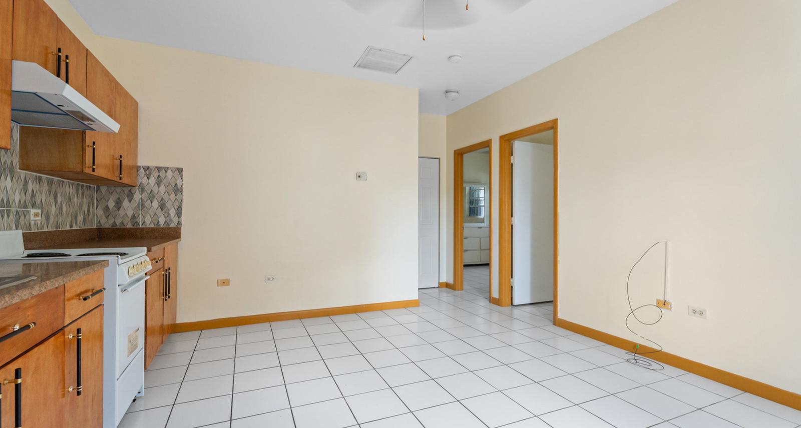 2 bedroom property for sale — Windsor Lakes — photo 3