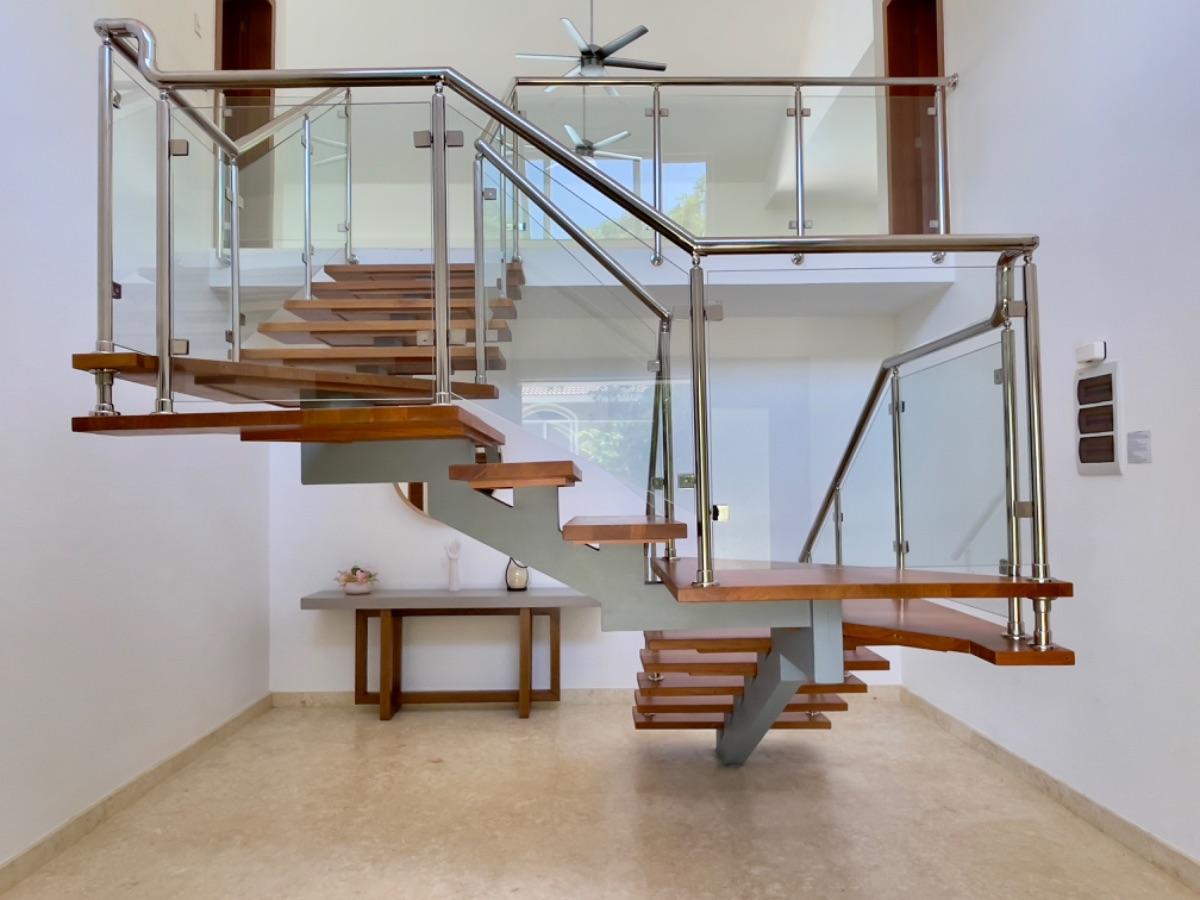 Contemporary Tropical Villa with Resort-Style Living | 2022 Build — photo 5