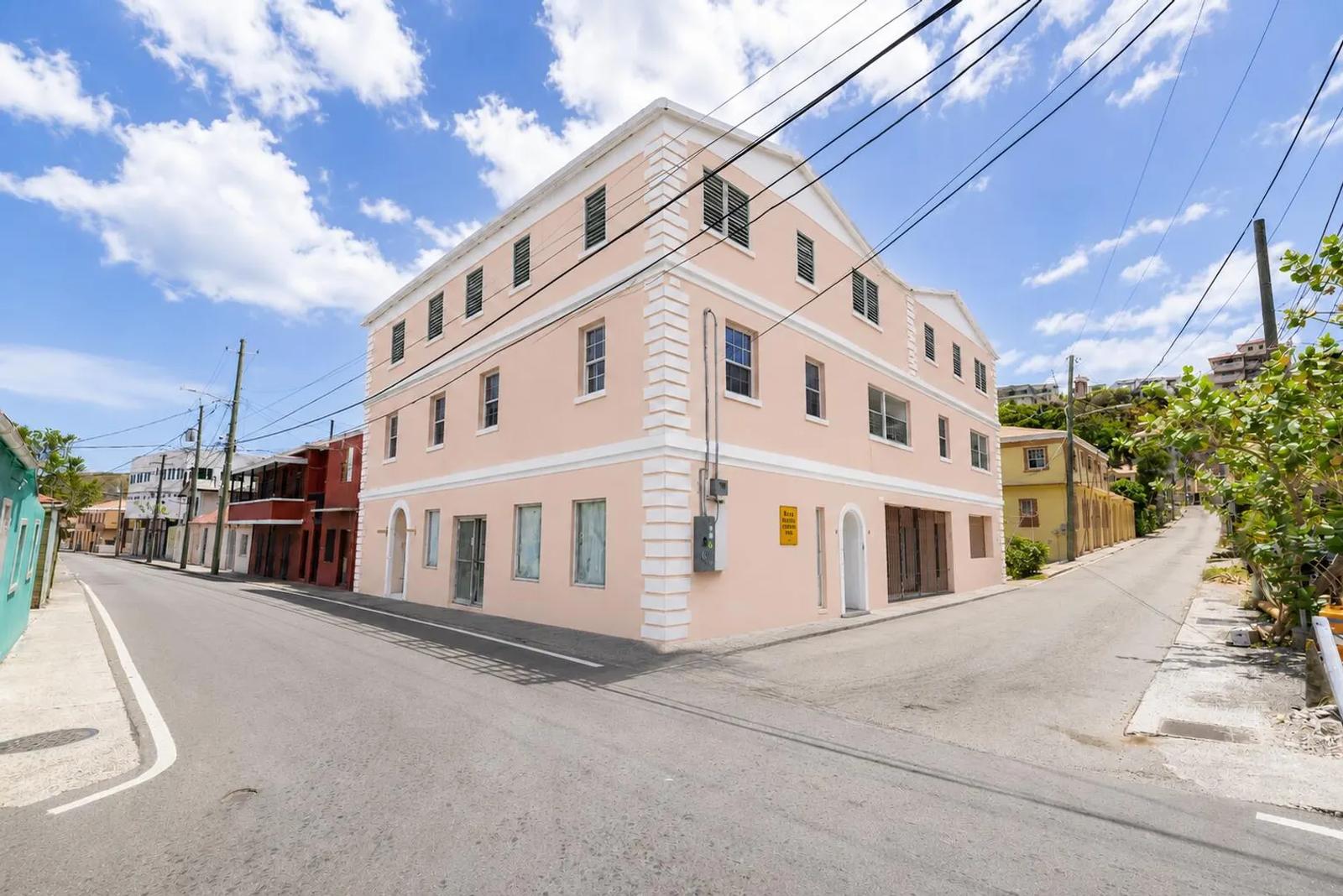 24 Unit Mixed Use Income Property — photo 2