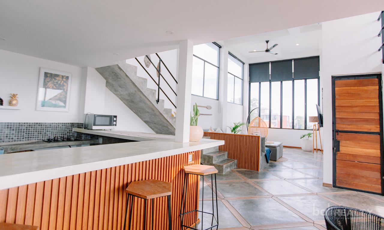 Chic Two-Bedroom Townhouse Loft, Steps from Nelayan Beach! — photo 5