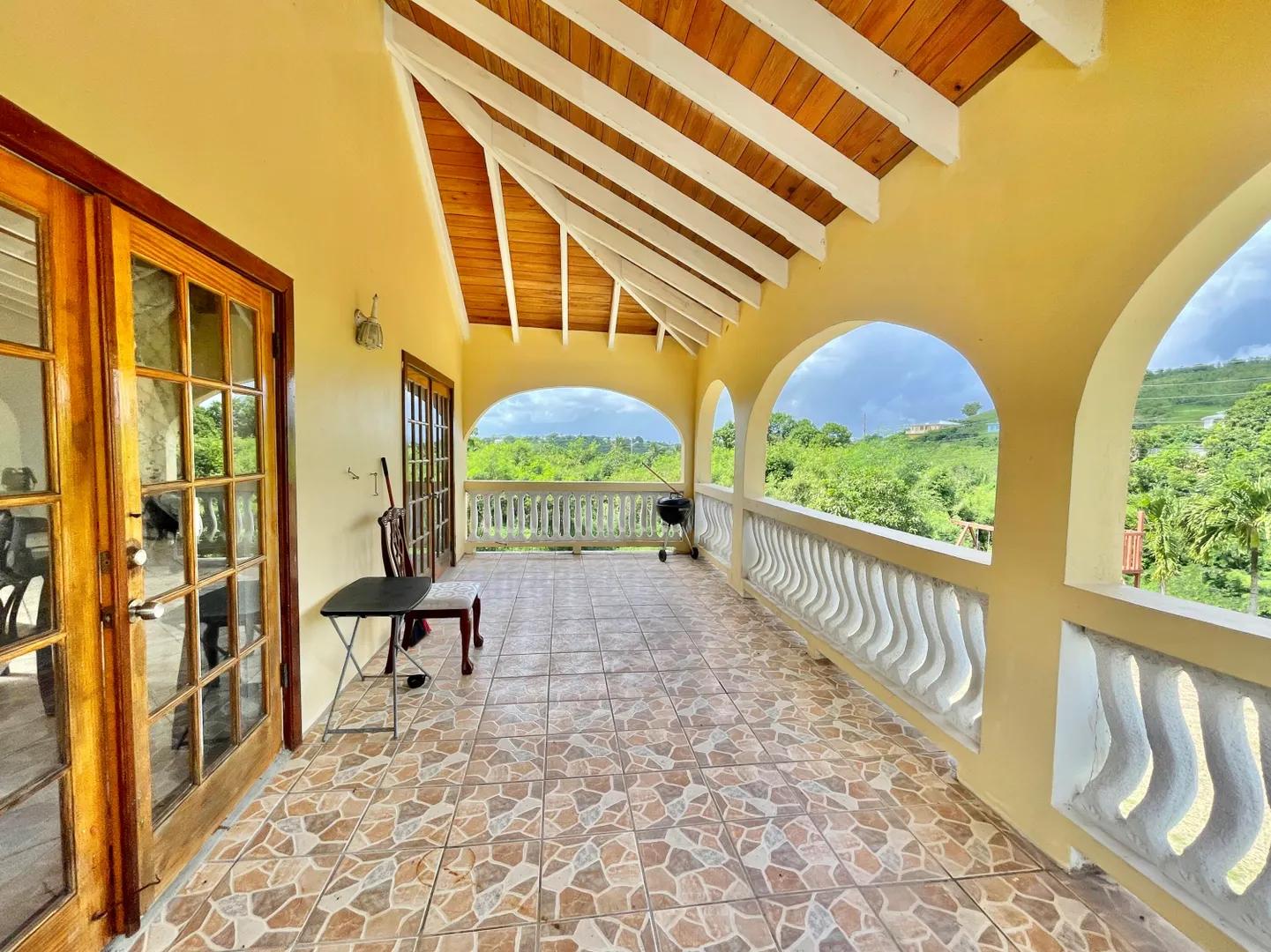 5 Bed 4 Bath 4,540 Sqft Home — photo 4