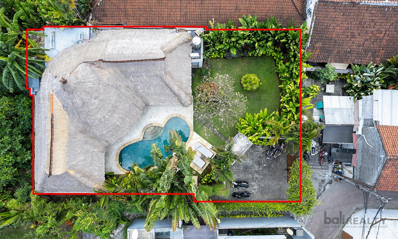 Prime Seminyak Two-Bedroom Villa — photo 5