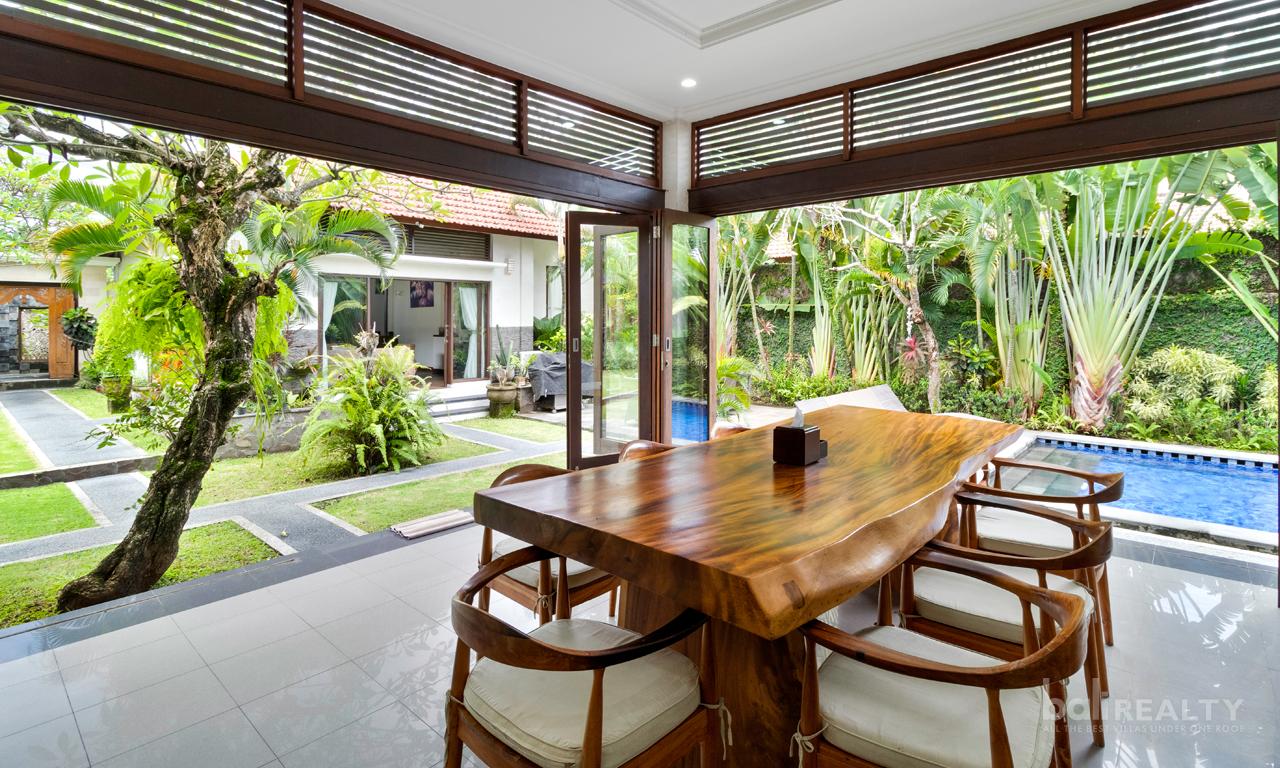4 Bedroom Villa for Sale in Umalas, Bali, Indonesia — photo 4