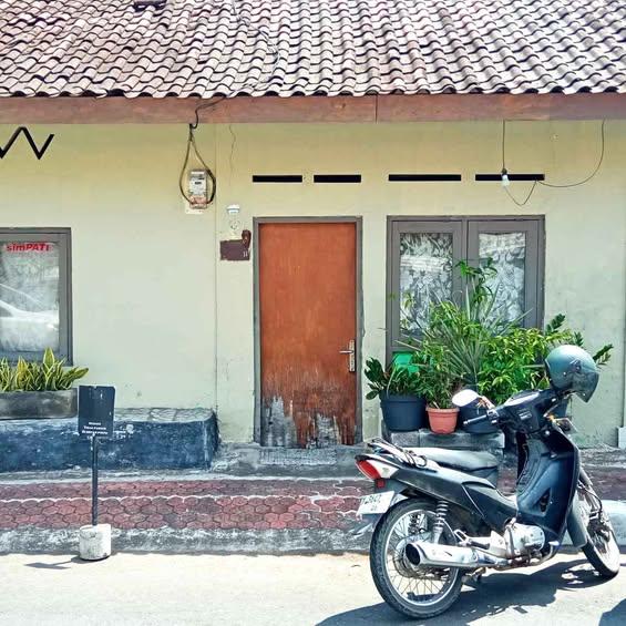 Studio house in Denpasar — photo 1