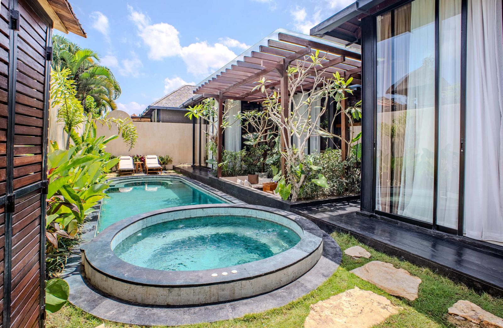Elegant 2-Bedroom Villa in the Heart of Canggu — photo 1