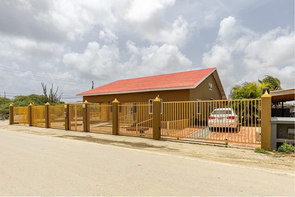 3 Bedroom House for Sale, Tera Cora, Bonaire — photo 2