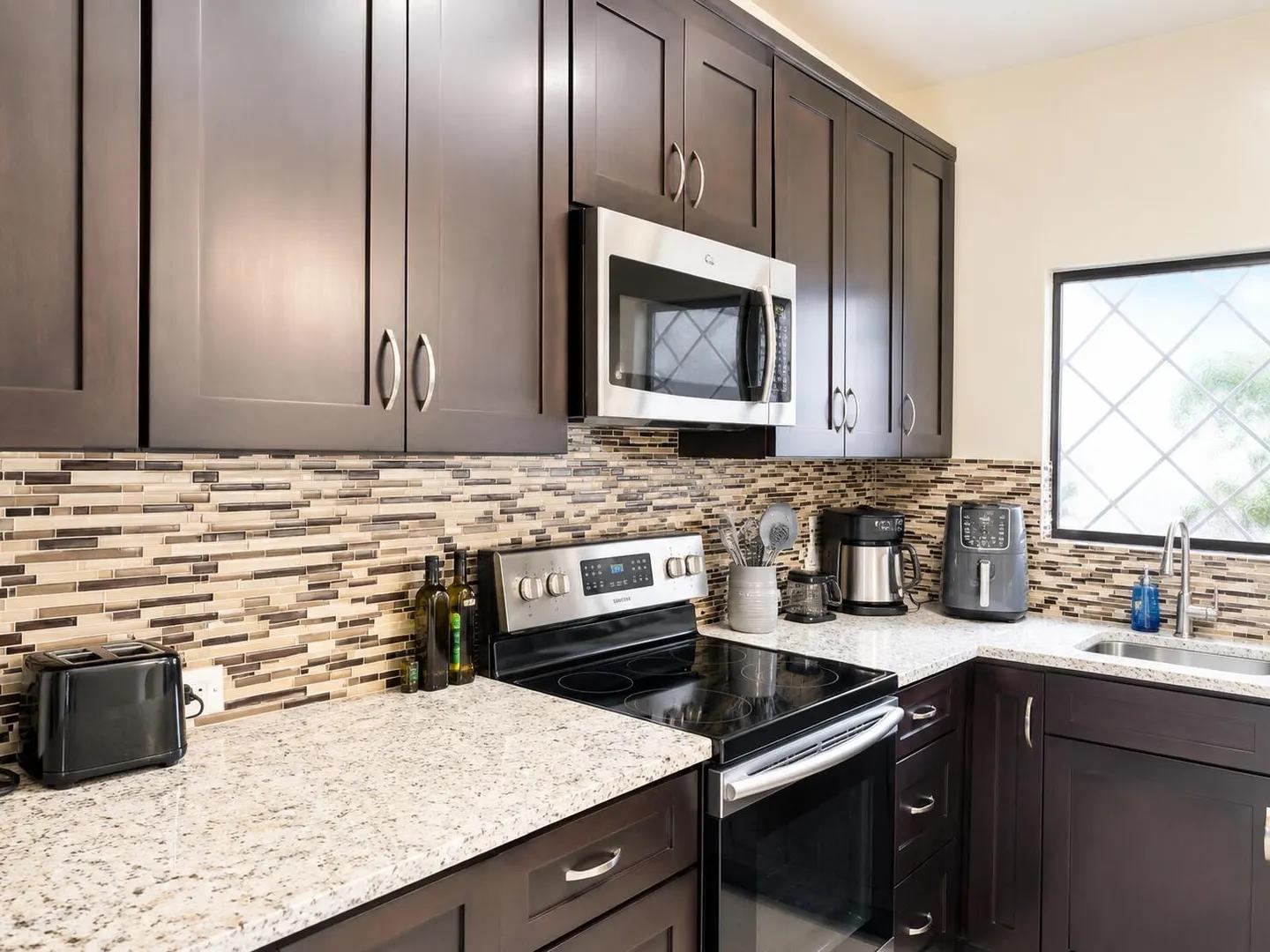 2 Beds 2.5 Baths Condo for Sale in US Virgin Islands — photo 3