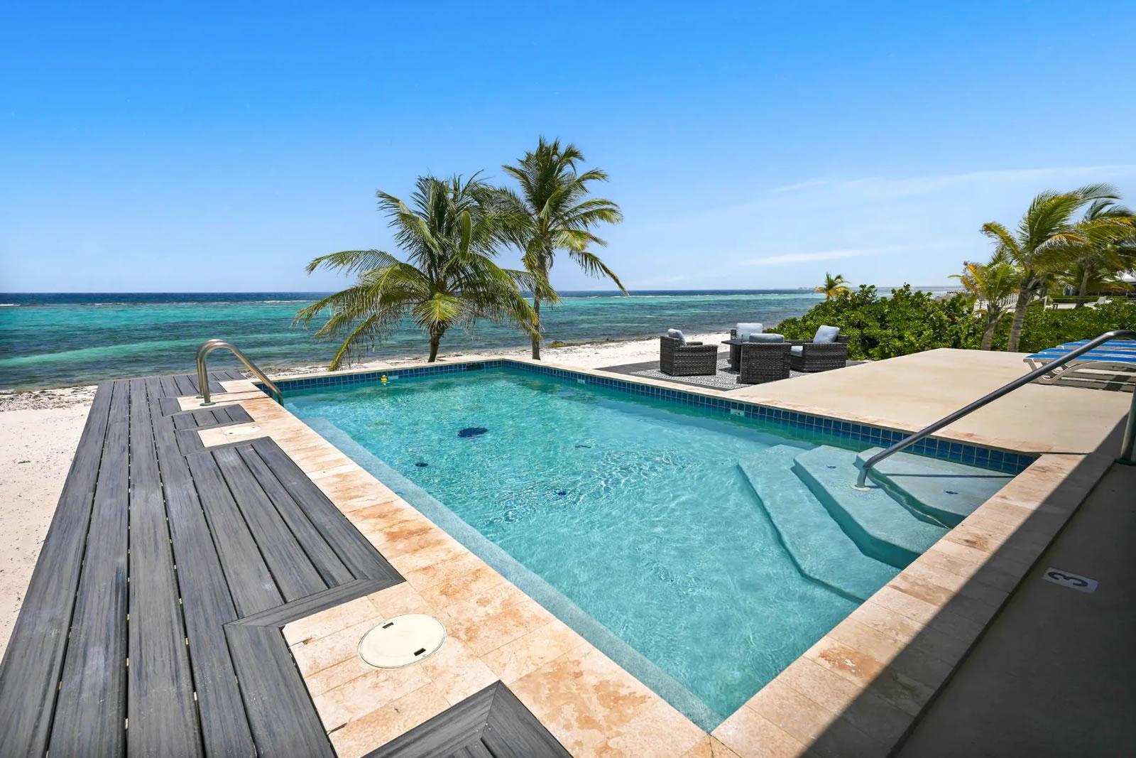 3 Bedroom Luxury Beachfront Home for Sale, Rum Point Drive, Cayman Kai, Grand Cayman — photo 4