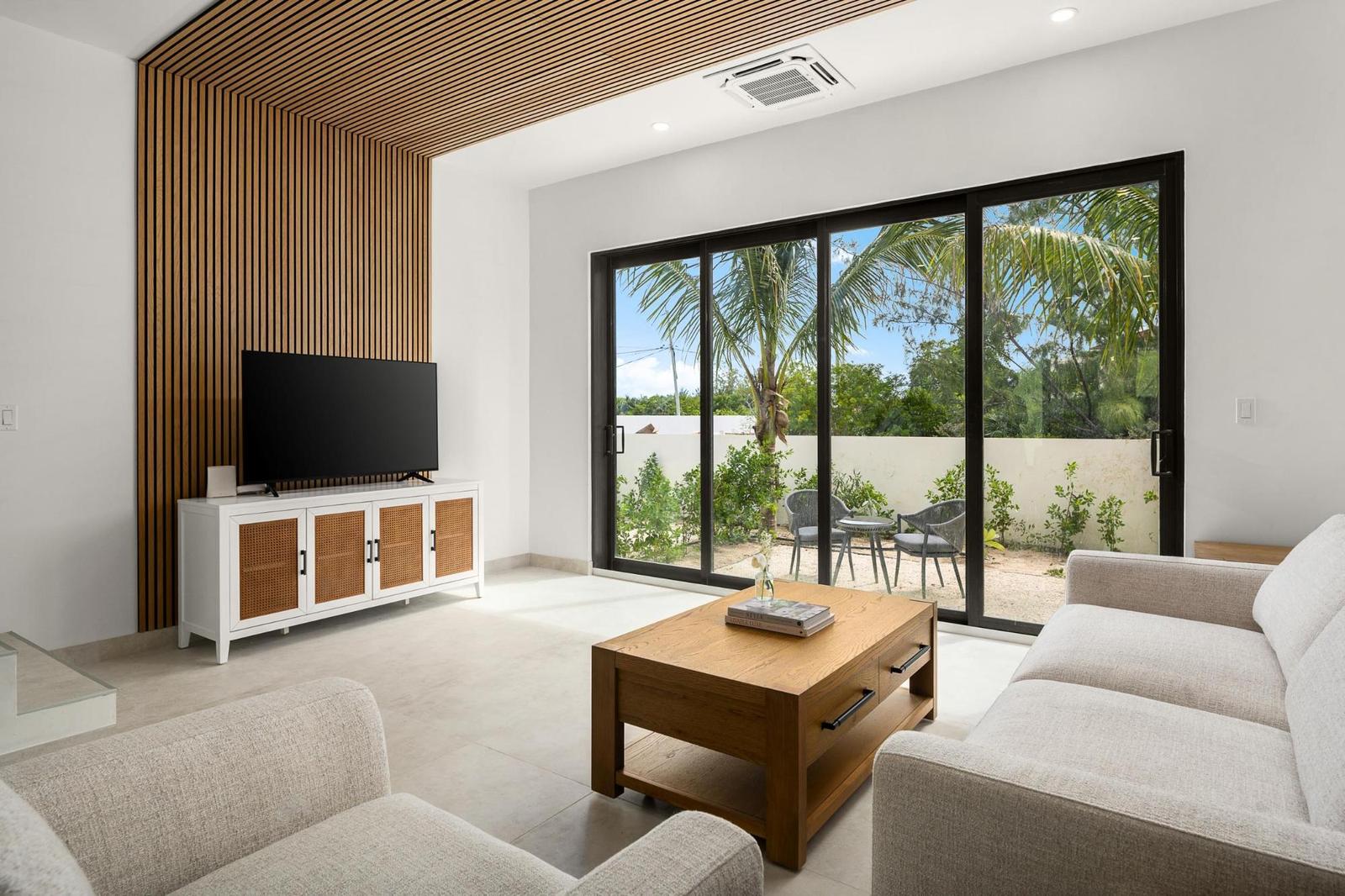 SEASCAPE TOWNHOMES — photo 3