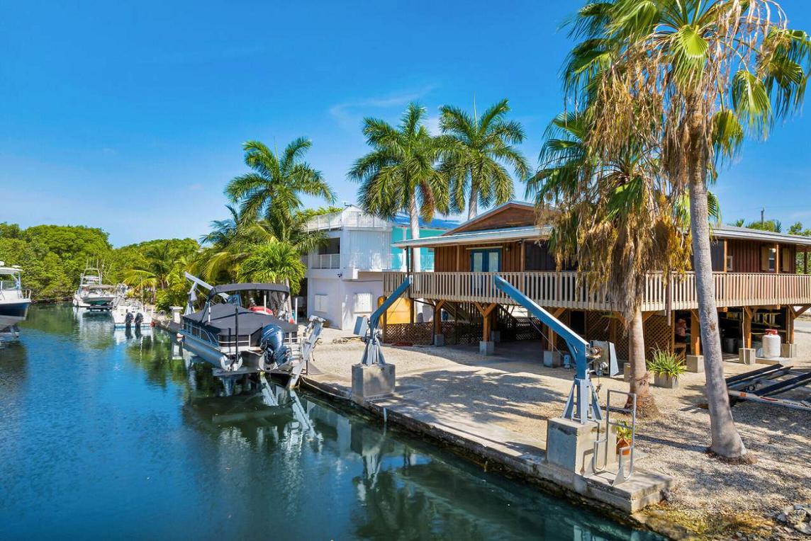 Cudjoe Key Waterfront 2BR Home — photo 1