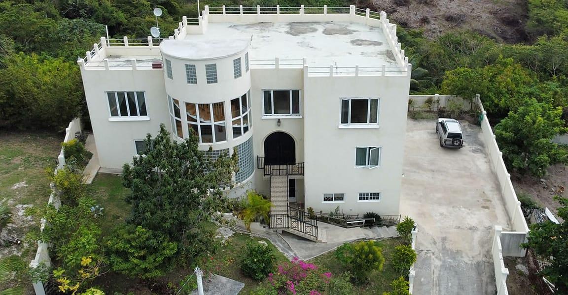 6 Bedroom Home for Sale in Culloden, White House, Westmoreland, Jamaica — photo 4