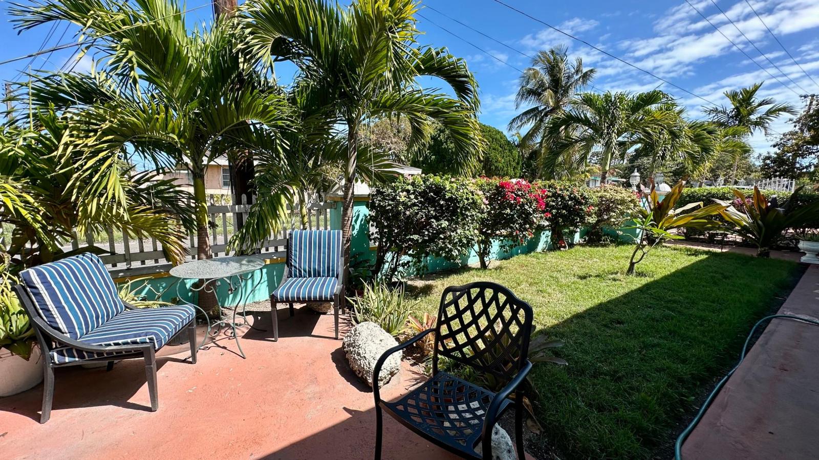 3 bedroom Residence for sale - 36 BAY GERANIUM AVENUE — photo 5