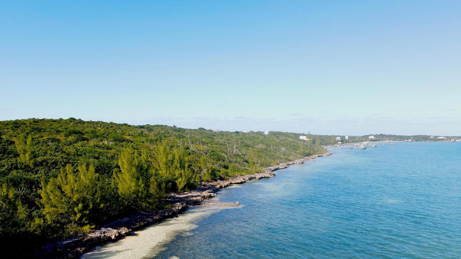 LUBBERS SEA TO SEA ESTATE — photo 2