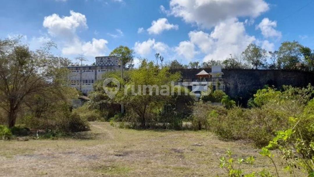 735 m² residential land plot in Badung, Bali — photo 1