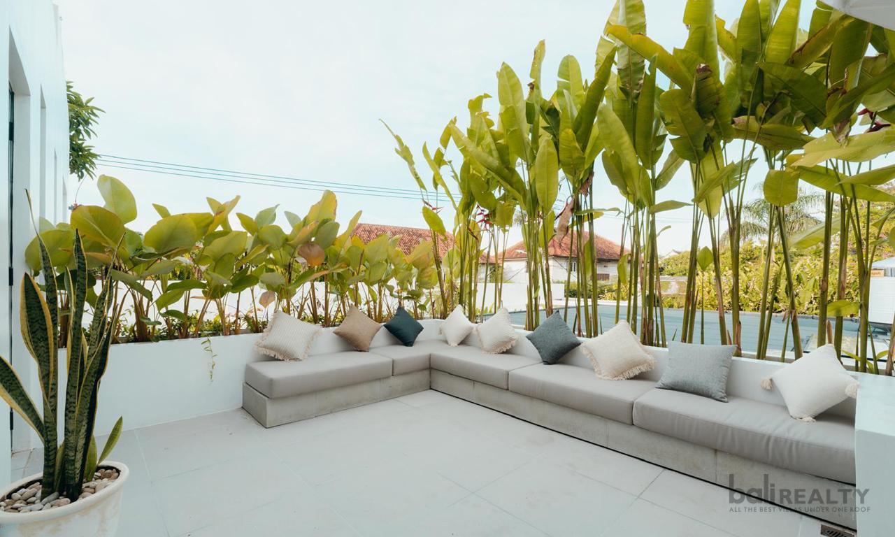 3 and 4 Bedroom Modern Villas in Bumbak Umalas — photo 2