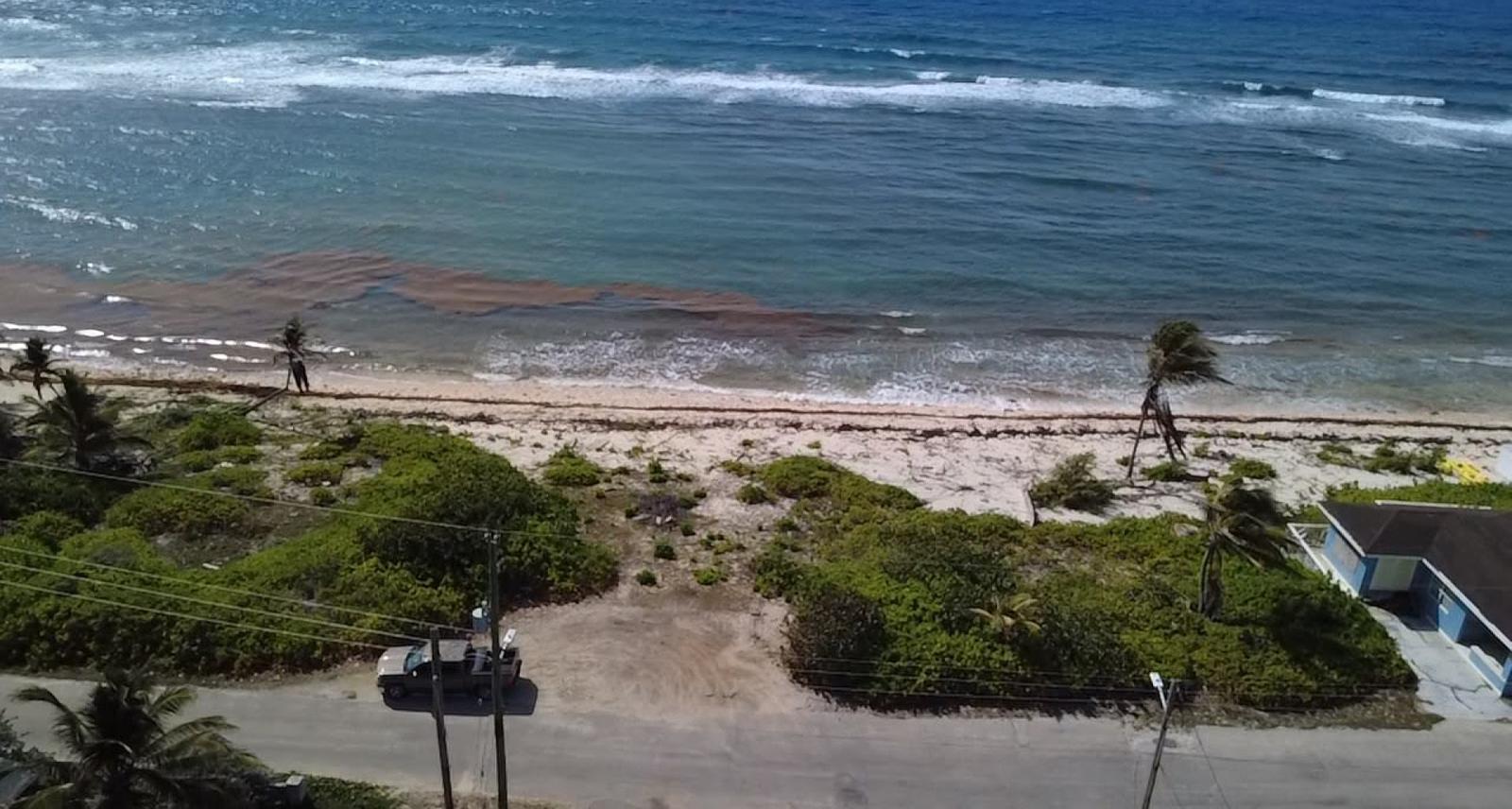 Manse Road Beachfront Lot With Approved Duplex Plans — photo 3