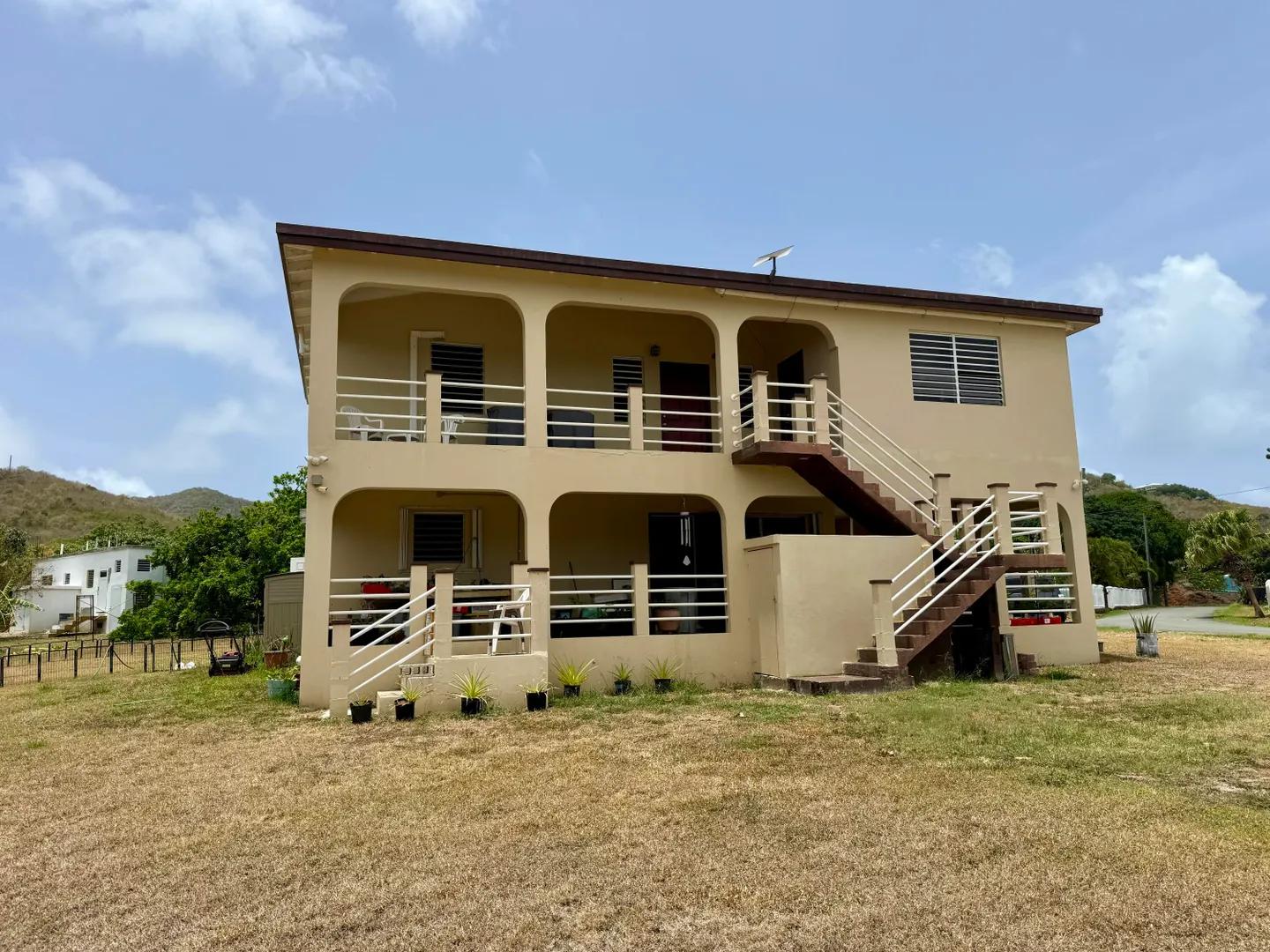 2 Bedroom Apartment in Tipperary, US Virgin Islands — photo 1