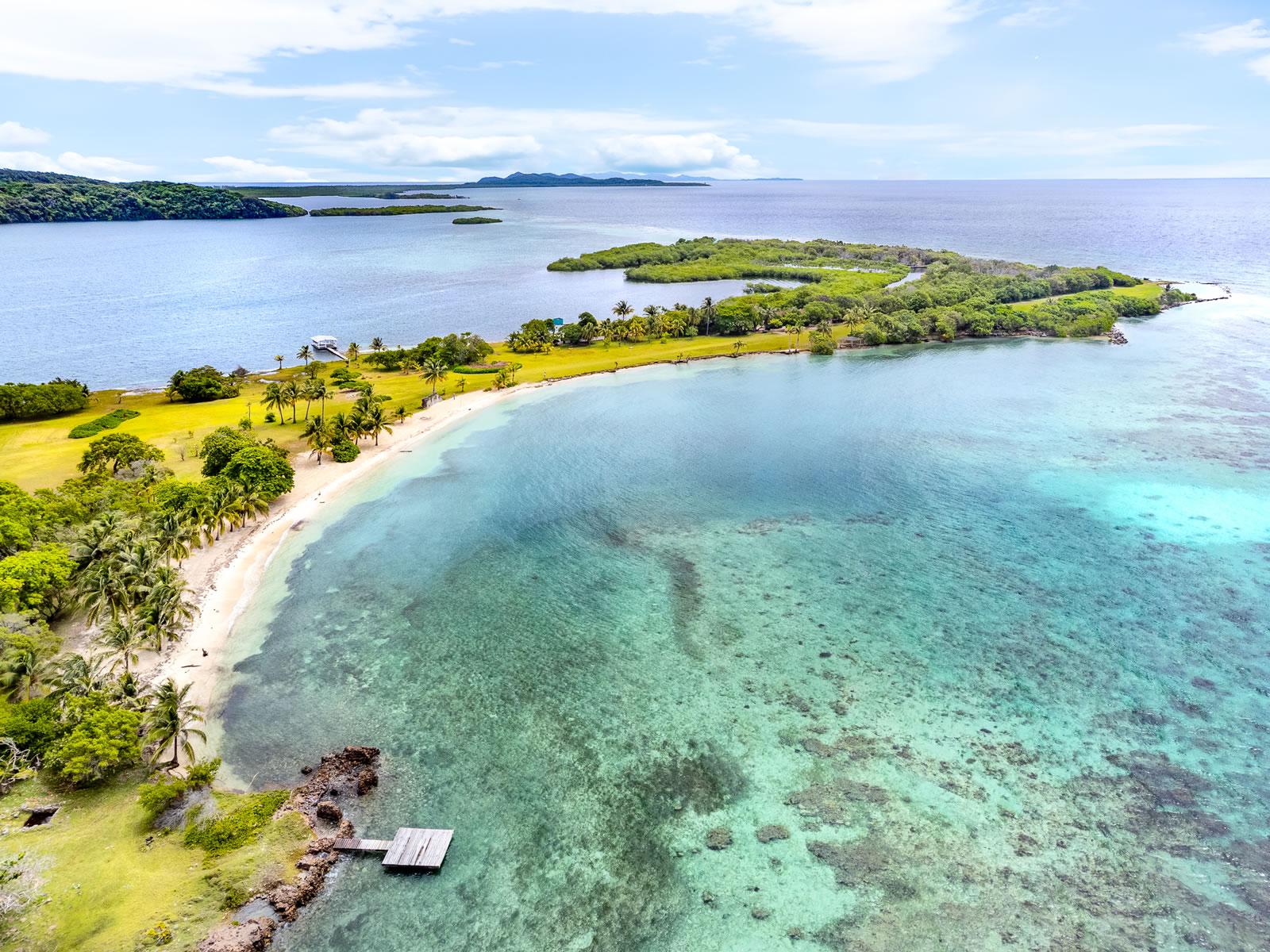 27.5 Acre Private Island Resort for Sale, Roatan, Bay Islands — photo 4