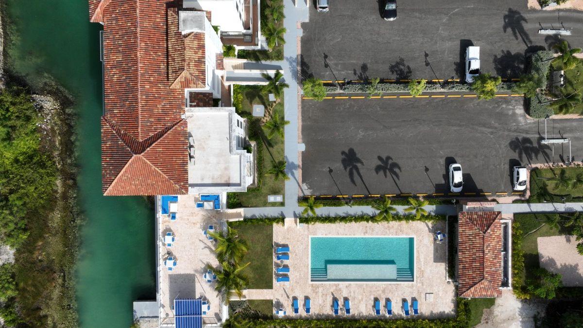 Ground Floor 2 Bedroom Residence with Private Outdoor Waterfront Living In Cap Cana — photo 1