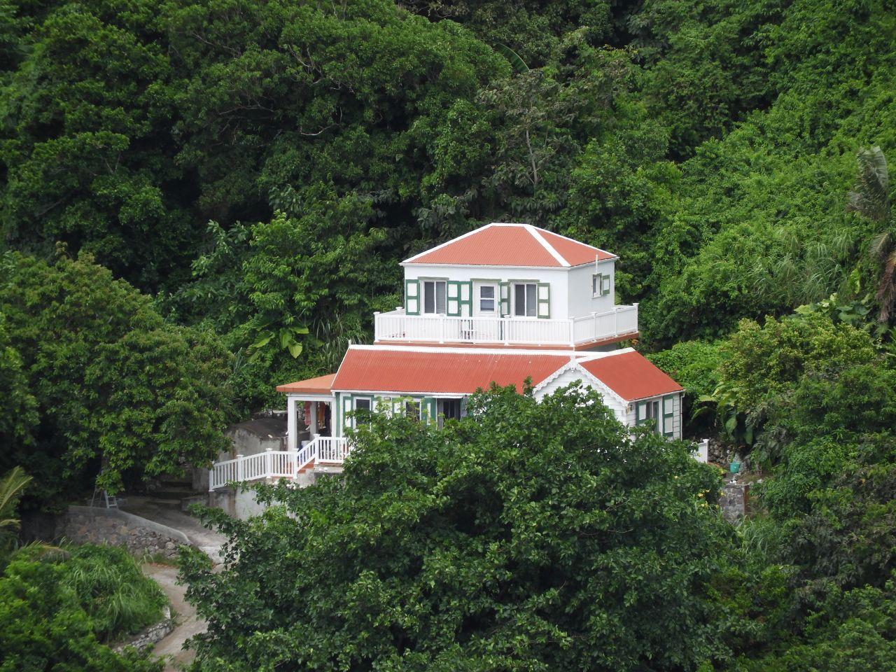 Daphne Cottage UNDER CONTRACT — photo 1