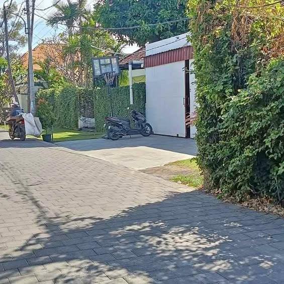 Studio house in Denpasar — photo 1