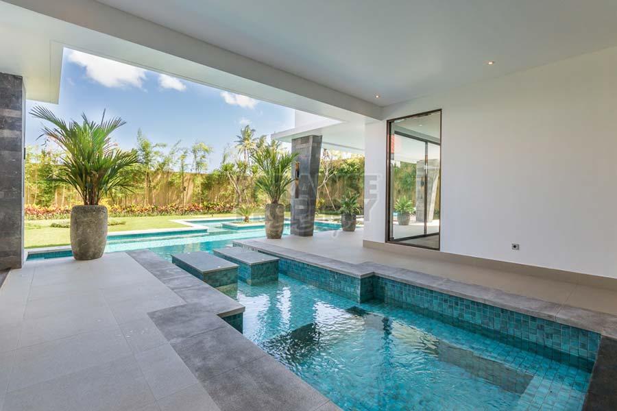 PRICE REDUCED !!! Impeccable 3 Bedroom Luxury Villa in Nyanyi – Freehold — photo 5
