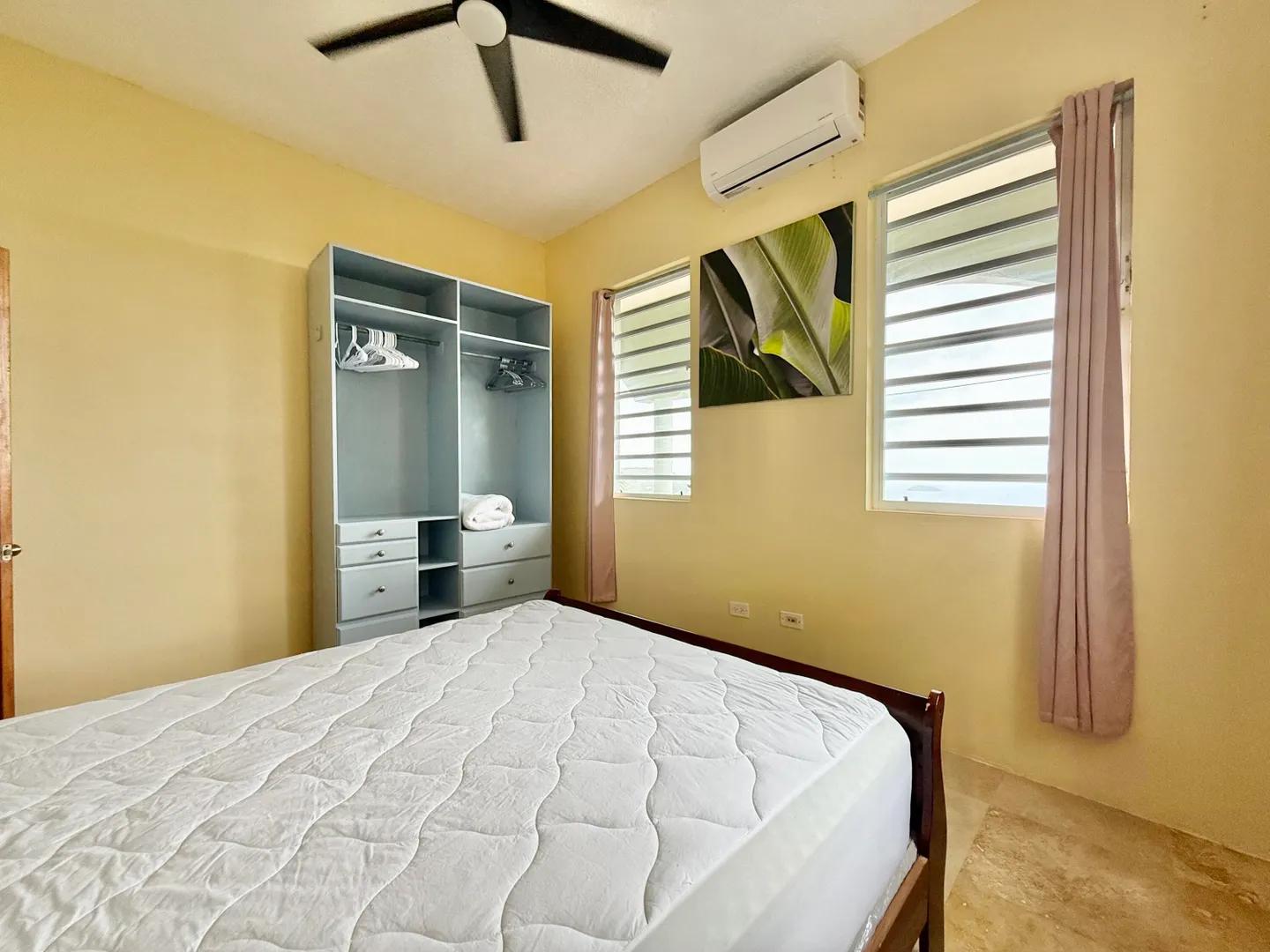 2 Bed 1 Bath Apartment with Ocean View in Gated Community — photo 3